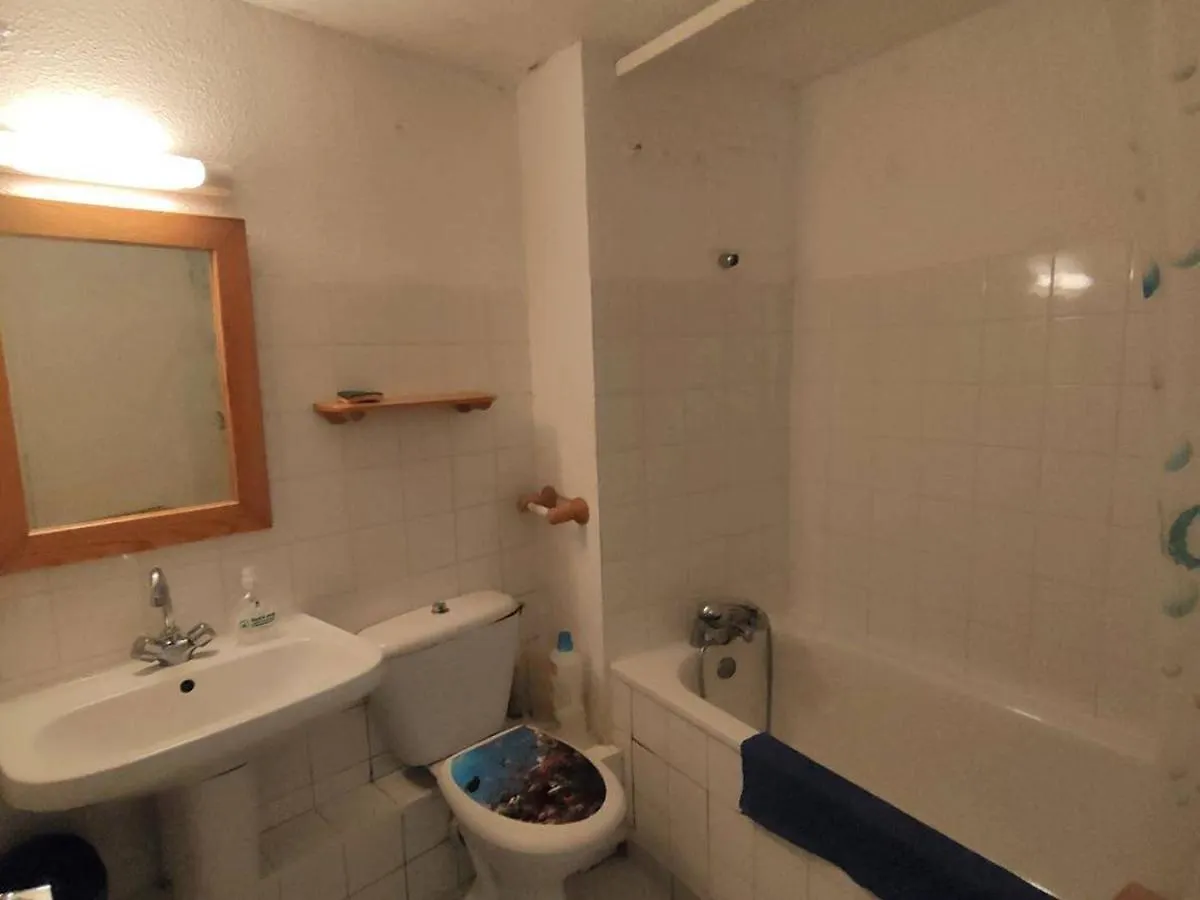 Appartement T2 Bis Avec Cour, Proche Telecabine Et Commerces - Cauterets, 6 Couchages - Fr-1-234-127